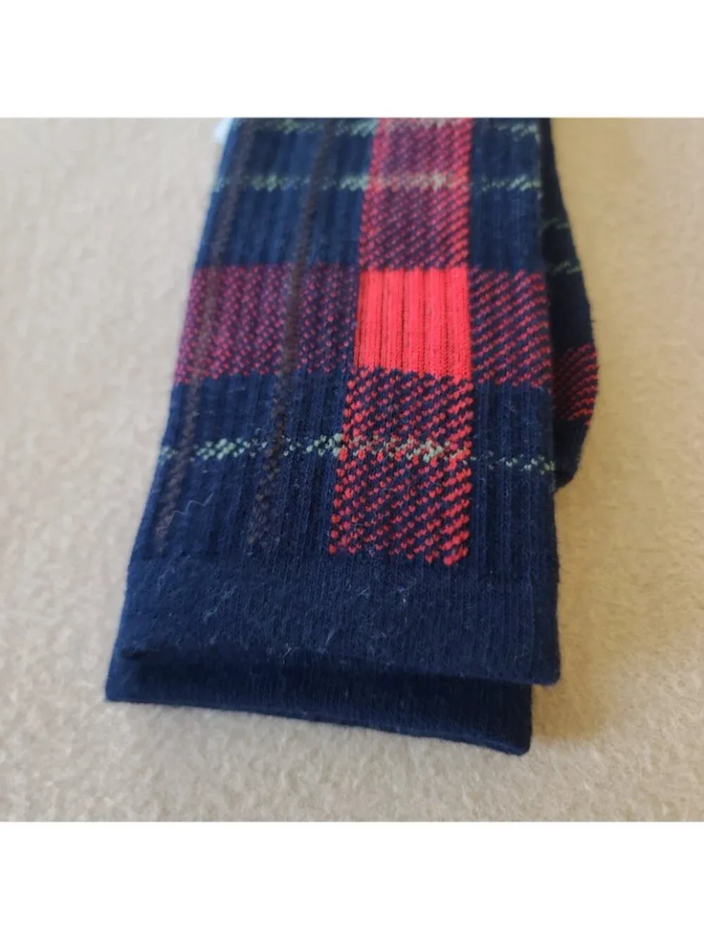 2 Pairs Urban Outfitters Crew Socks OS Unisex Checkerboard + Camo & Plaid NEW